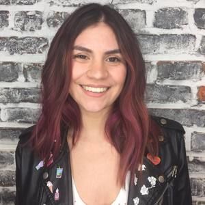 Meet your Posher, Vanessa